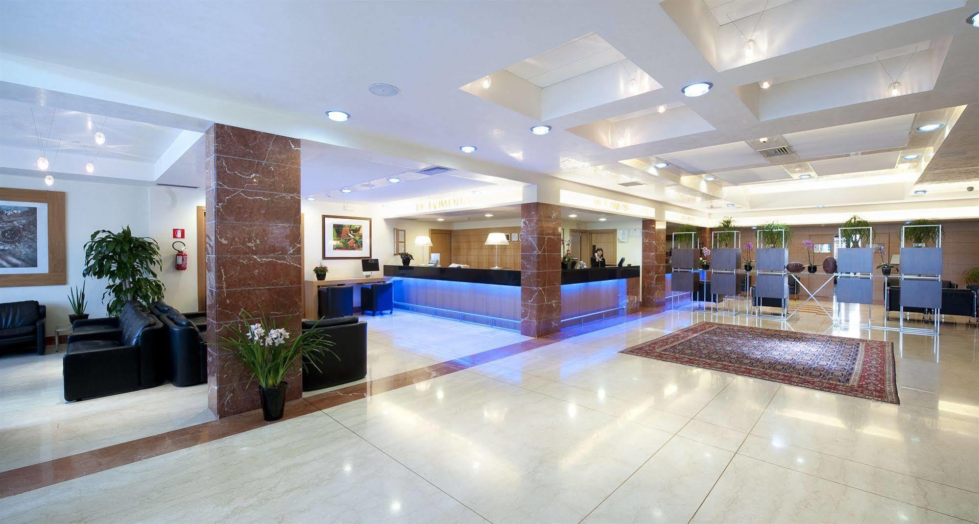 Park Hotel Centro Congressi Potenza Kültér fotó