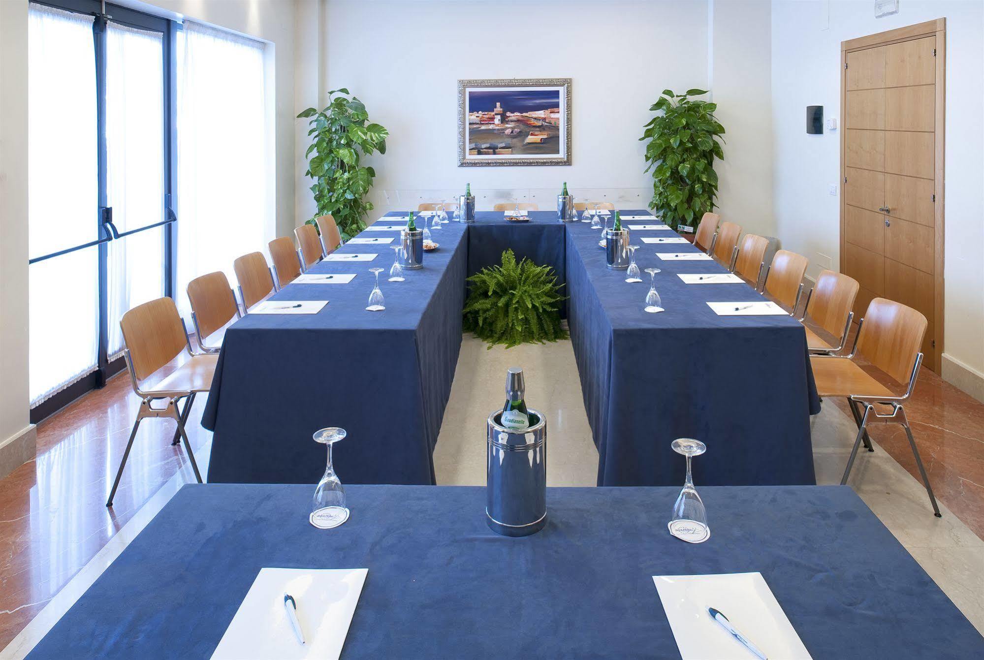 Park Hotel Centro Congressi Potenza Kültér fotó